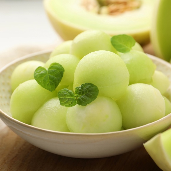 Sparkling Honeydew 100% All Natural Soy Wax Toxin Free Melts 3 Pack (9 oz Total) - Picture 4 of 6